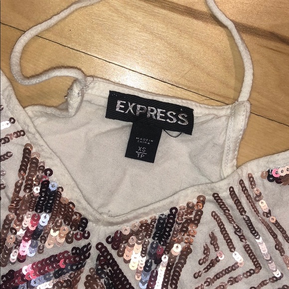 Top - Picture 2 of 2